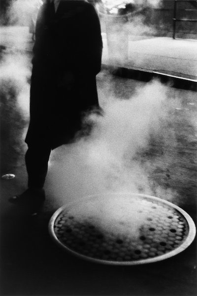 Louis Stettner - Manhole, Times Square, 1954