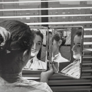 Vivian Maier - New York, NY, 1955