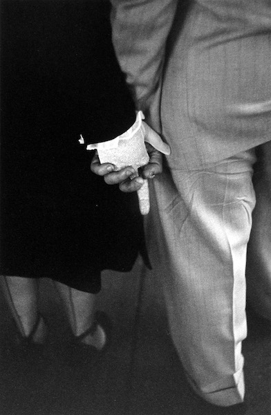 Louis Faurer - Freudian Handclasp, New York City, 1948