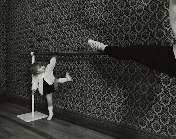 Sirkka-Liisa Konttinen - Connel Brown Dancing School, 1986, 26 x 34 cm
