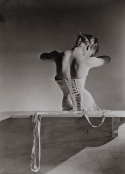 Horst P. Horst - Mainbocher corset, 1939, 30 x 23 cm